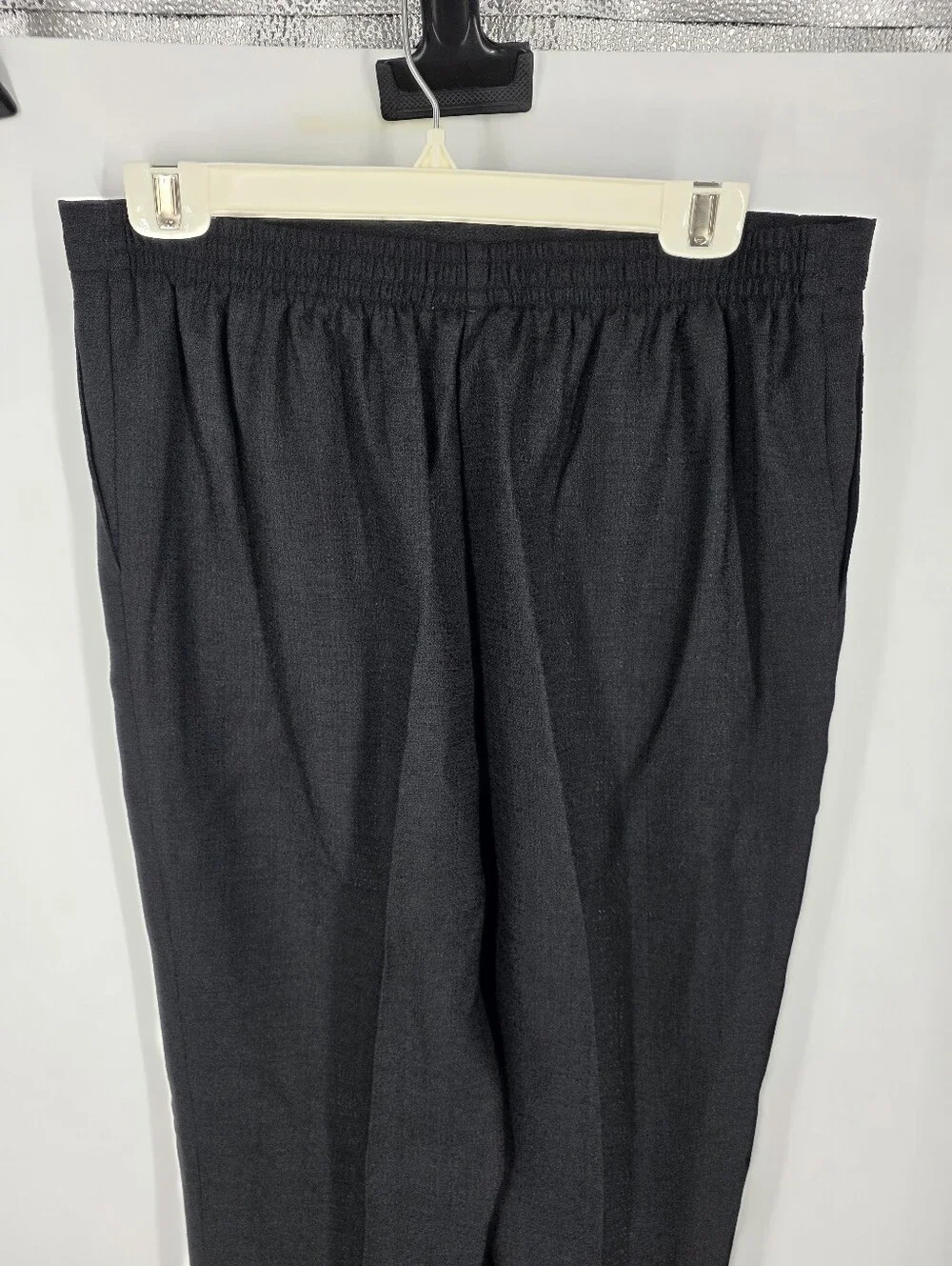 Alfred Dunner Women's Size 10 Black Floral Embroidered Straight Leg Pants